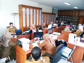Khazanah Arsip Sekretariat Berupa Dokumentasi (Foto) Tahun 2020 tentang Rapat Internal tanggal  2...