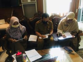 Khazanah Arsip Sekretariat Berupa Dokumentasi (Foto) Tahun 2020 tentang Pindah Masuk (Wawancara)