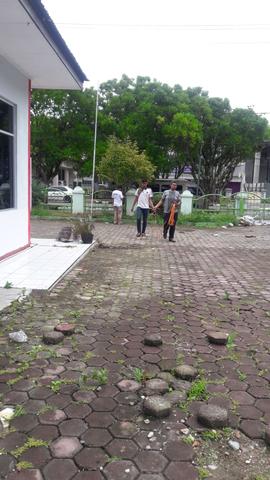 Peninjauan Bangunan gedung pemerintah yang akan di bongkar 2