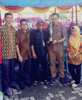 Piala Juara I Lomba Posyantek Tahun 2019 Tingkat Propinsi