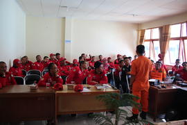 5. Antusiasme peserta dalam memperhatikan pengarahan dari narasumber