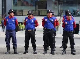 14. Suasana peserta upacara sedang mendengarkan pengarahan dari Kadis