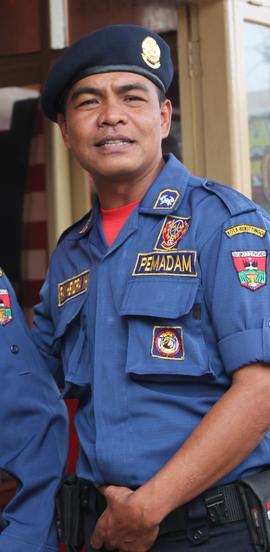 Pelaksana - Ray Hendra