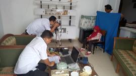 Perekaman KTP el ke rumah Warga di  Kelurahan Garegeh Mandiangin Koto Selayan
