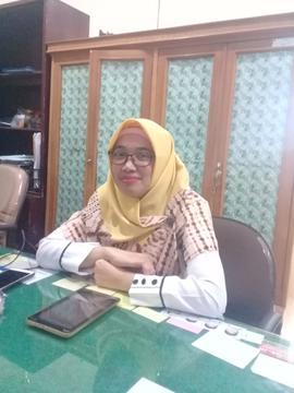 khazanah arsip foto  Pengurus Barang  Dinas Kependudukan dan Pencatatan Sipil Kota Bukittinggi. Y...