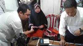 Perekaman KTP el ke rumah Warga di Kodim Kelurahan Sapiran