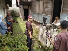 Perekaman KTP el ke rumah Warga di Kelurahan Puhun Tembok