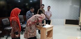 FOTO 04 Serah Terima Jabatan Sekretaris Dinas Kominfo