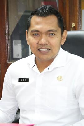 ASRAR FERNANDO, S.Kom, M.Kom (KABID APLIKASI DAN INFORMATIKA)