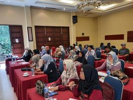 Pelatihan Kewirausahaan bagi usaha mikro