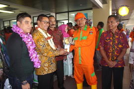 Foto Kedatangan Bapak Walikota Bukittinggi dan Bapak Beny Yusrial di Bendara Internasional Minang...