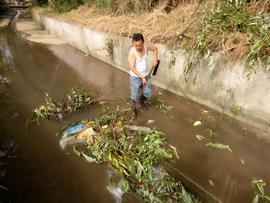 Foto Goro 3 bulan bersih Lingkungan Kelurahan Aua Tajungkang Tengah Sawah Tahun 2018