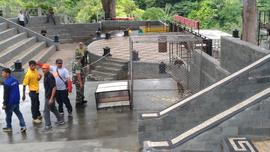 Kegiatan Relokasi Monyet dari Taman Panorama Lobang Jepang Bukittinggi bersama BKSDA Sumatera Bar...
