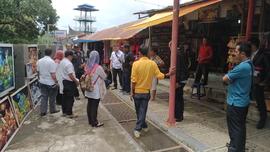 Kegiatan Relokasi Monyet dari Taman Panorama Lobang Jepang Bukittinggi bersama BKSDA Sumatera Bar...