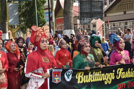 Kegiatan Bukittinggi Fashion Look 2017 145