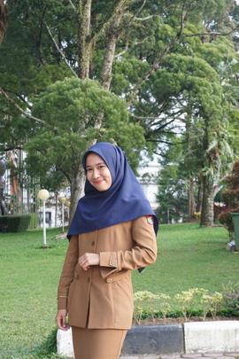Staf Seksi Promosi Kerjasama dan Pemasaran Pariwisata : Widia Asnita