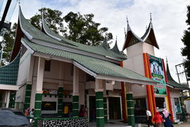 Foto Revitalisasi Jenjang, Pedestrian dan Monumen Kota Bukittinggi Tahun 2017 dan 2018 71