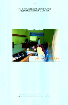Sosialisasi dan Fasilitasi Packing Industri Makanan Ringan 2017 (13)