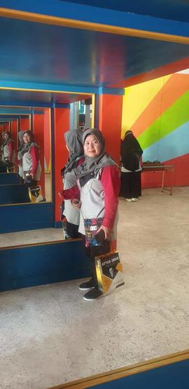 foto pengawas yang ikut acara museum tour