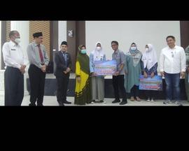 Khazanah Arsip Penyerahan Bantuan Pendidikan