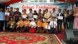 Gebyar Pendidikan Sumbar 2016 dengan Semangat Hari Pahlawan Kita Tingkatan Inovasi dan Kreasi Pen...