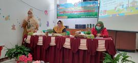Foto Pengawas Sedang Memberikan Arahan Pendampingan layanan holistik integratif bersama Kabid PAU...
