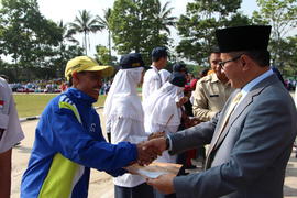 Upacara Hardiknas 02 Mei 2016  1