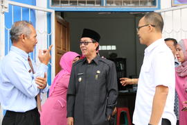 06.04.16 Rabu, Wawako pantau UN di SMK Muhamadyah 1