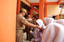 4-4-2016 peninjauan UN di SMAN.1 dan SMKN.1 serta MAN.2 Bukittinggi 1 1