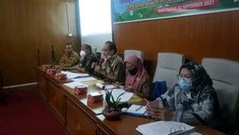 foto bapak kepala dinas dan pengurus acara pelayanan peningkatan APK PAUD