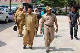 4-4-2016 peninjauan UN di SMAN.1 dan SMKN.1 serta MAN.2 Bukittinggi 1 1