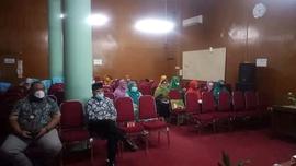 foto peserta yang ikut acara peningkatan layanan terhadap APK PAUD