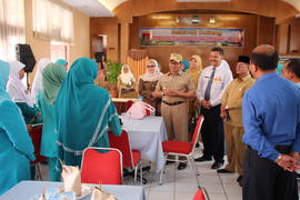 4-4-2016 peninjauan UN di SMAN.1 dan SMKN.1 serta MAN.2 Bukittinggi 1 1