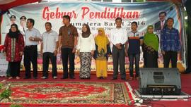 Gebyar Pendidikan Sumbar 2016 dengan Semangat Hari Pahlawan Kita Tingkatan Inovasi dan Kreasi Pen...