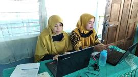 Foto Pengawas dalam Kegiatan  Pembuatan Website TK Kecamatan Guguk Panjang 18 TK sekecamatan Gugu...