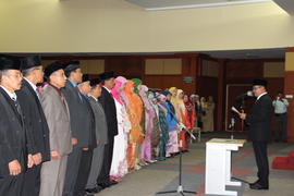 05-12-2016 Senin, Pelantikan Kepala Sekolah SD dan SMP di Lingkungan Pemko BKT (di bawah naungan ...