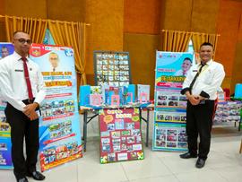 foto bapak-bapak gelar karya dalam acara diklat calon kepala sekolah SD, SMP, dan SMA