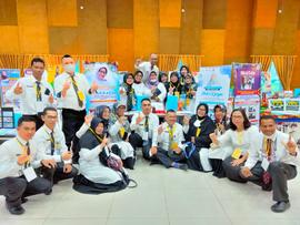 foto bersama peserta dalam acara diklat calon kepala sekolah