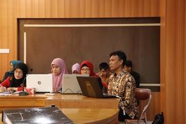 Foto 02 Kabid Pembinaan &amp; Otomasi Menyampaikan Manfaat SIKEDA