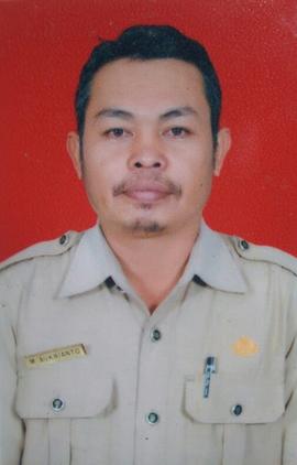 Foto Staf Seksi Kesehatan Hewan Dinas Pertanian dan Pangan Kota Bukittinggi ( M. SUKRIYANTO )