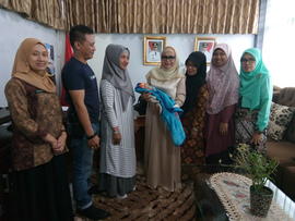 Foto penyerahan pengankatan anak 5