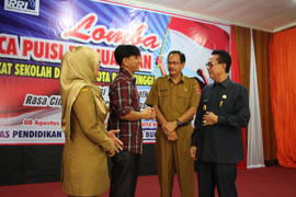08-08-2017 Selasa, Lomba Puisi Perjuangan Tingkat SD se-Kota BKT di Auditorium LPP RRI BKT  1