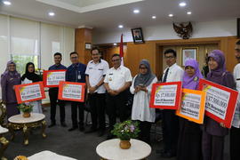 09-08-2017 Rabu, Melepas guru2 berprestasi ke istana merdeka RI  1