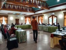 Kegiatan dengan Propinsi di Hotel Kharisma
