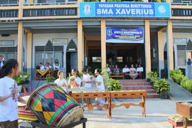  30-03-2016 Rabu, Apel di Xaverius  1
