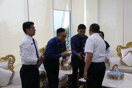 09-08-2017 Rabu, Melepas guru2 berprestasi ke istana merdeka RI  1