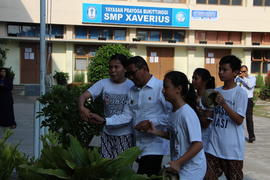  30-03-2016 Rabu, Apel di Xaverius  1
