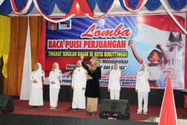 08-08-2017 Selasa, Lomba Puisi Perjuangan Tingkat SD se-Kota BKT di Auditorium LPP RRI BKT  1