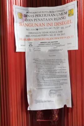 Penyegelan bangunan yang tidak memiliki IMB