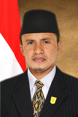 ARNIS MALIN PALIMO  Anggota DPRD Kota Bukittinggi